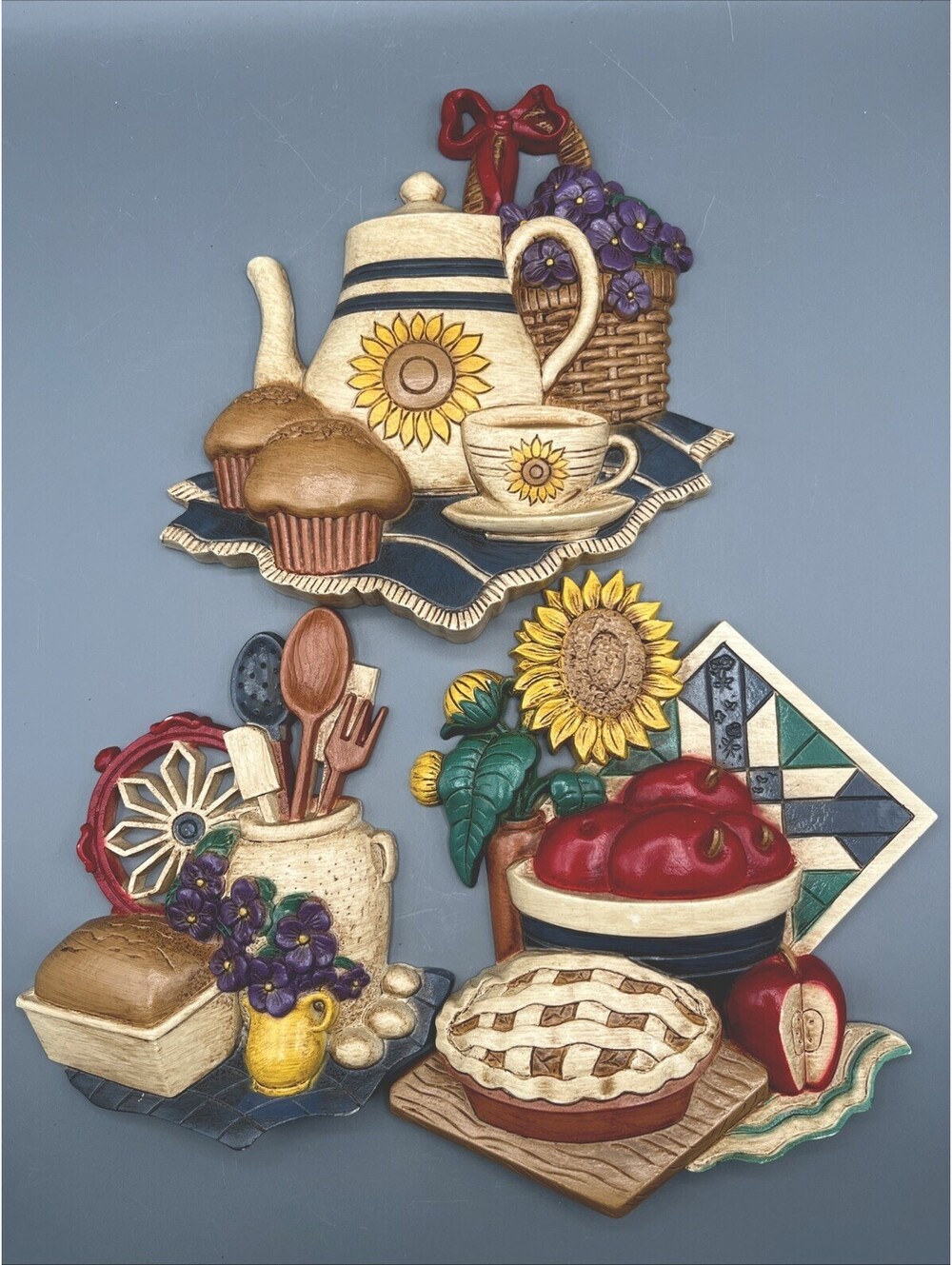 Vintage Home Interiors Kitchen Wall Plaques Set of 3 Sunflower Apple Pie 1998